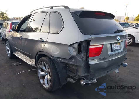 2008 BMW X5 4.8I z USA, uszkodzony, nr VIN 5UXFE83578L166154